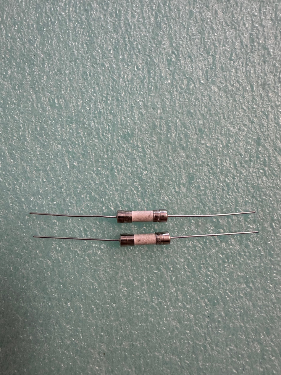 2PCS  10A  250V PIGTAIL FUSE, 20mm x5mm