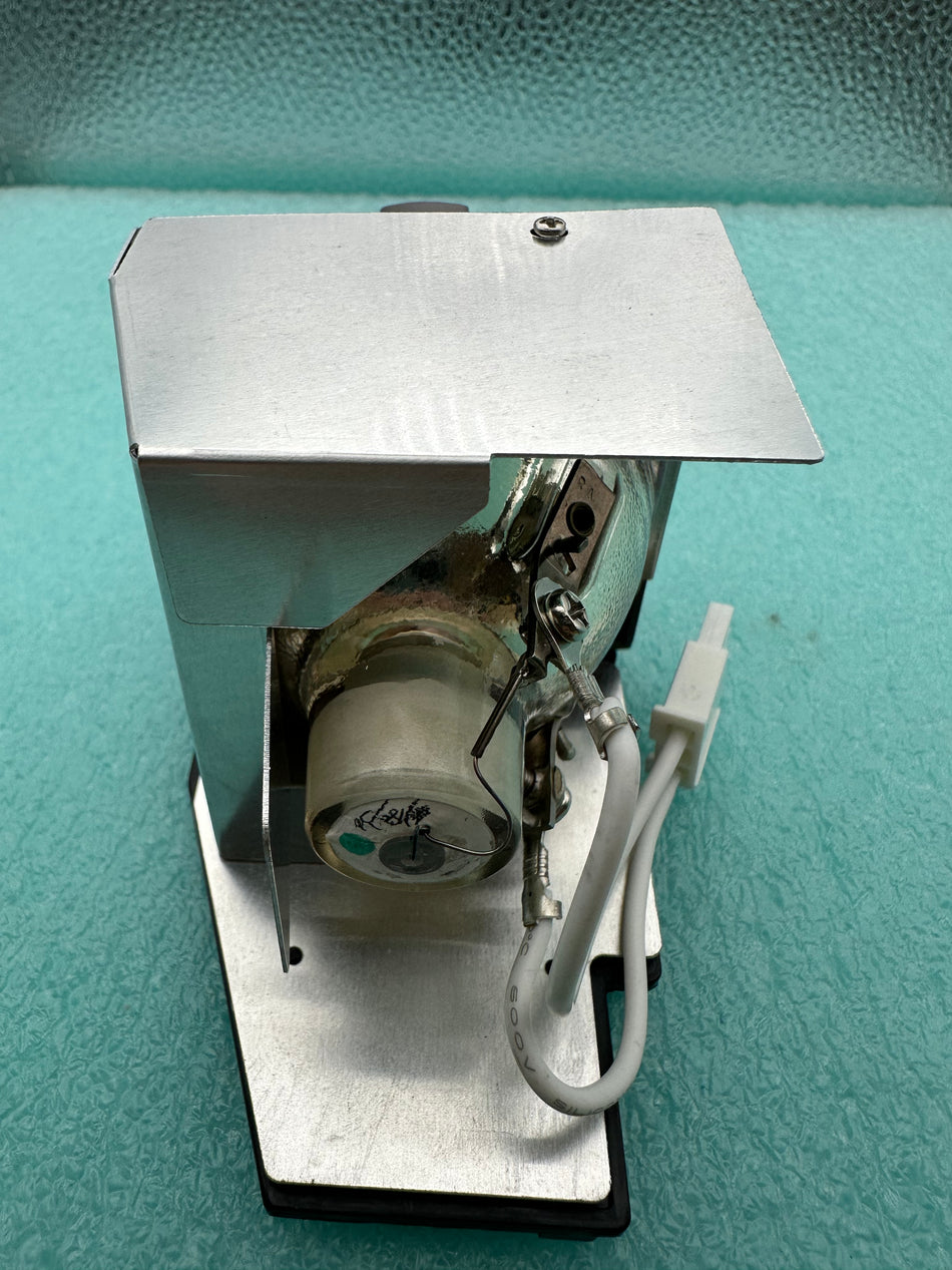 5J.J4N05.001 ORIGINAL BULB WITH HOUSING