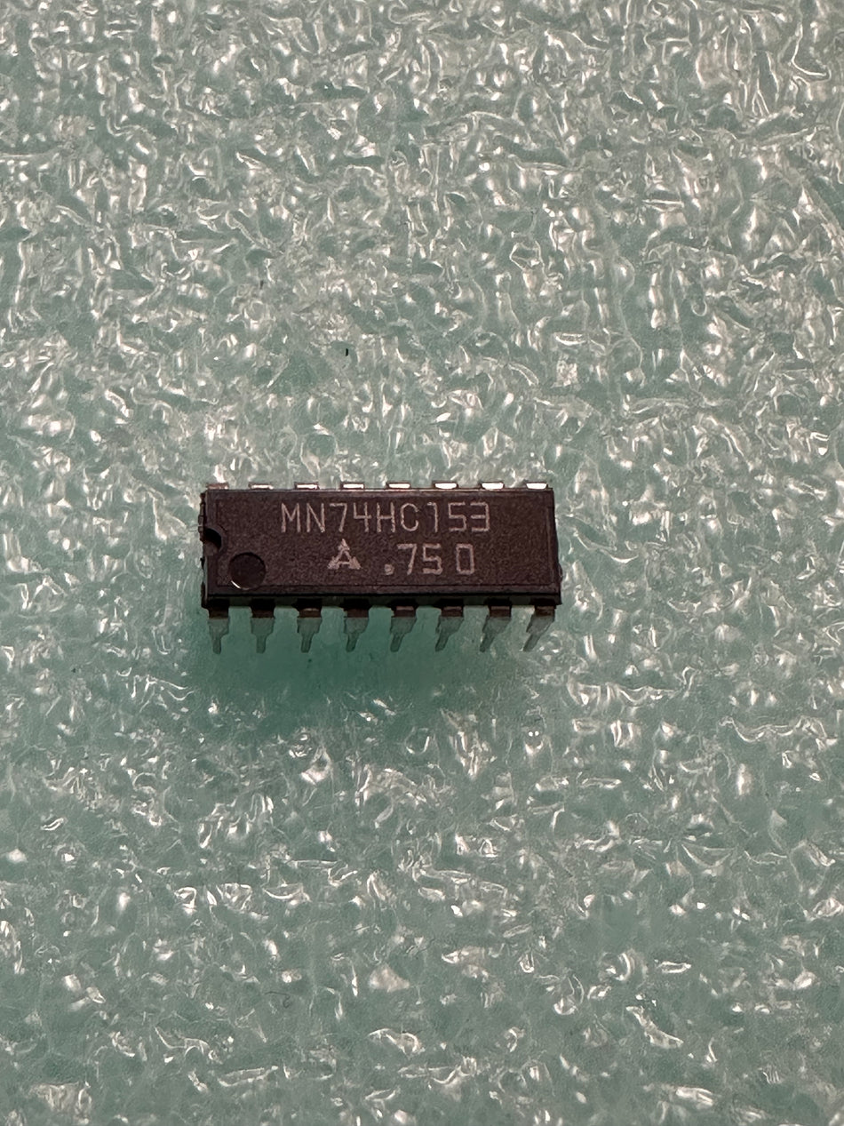 74HC153 IC