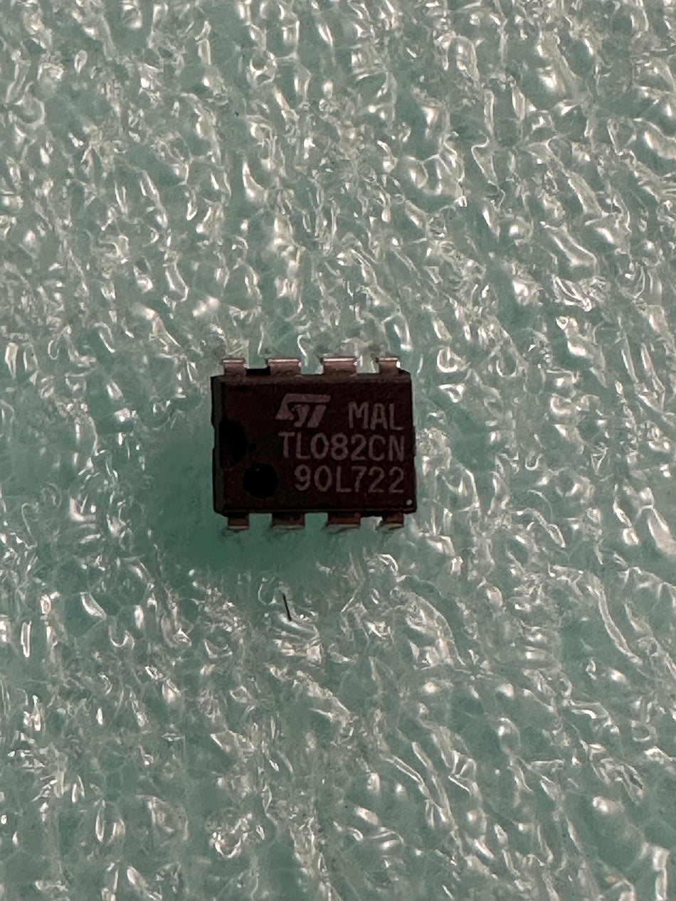 TL082CN, TL082. NEW ORIGINAL IC