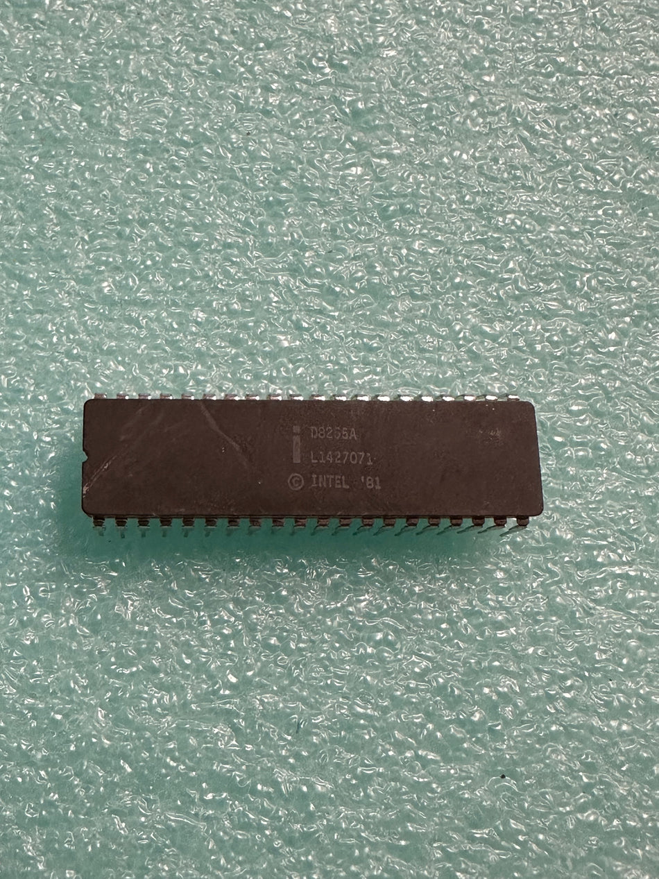 D8255A INTEL CERAMIC IC