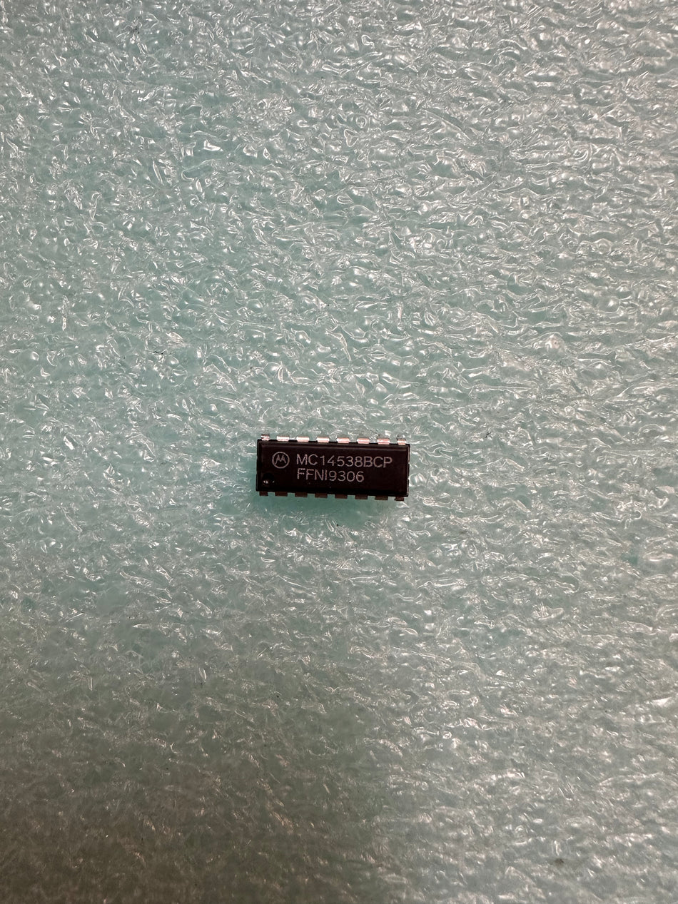 MC14538BCP, 4538, MOTOROLA IC