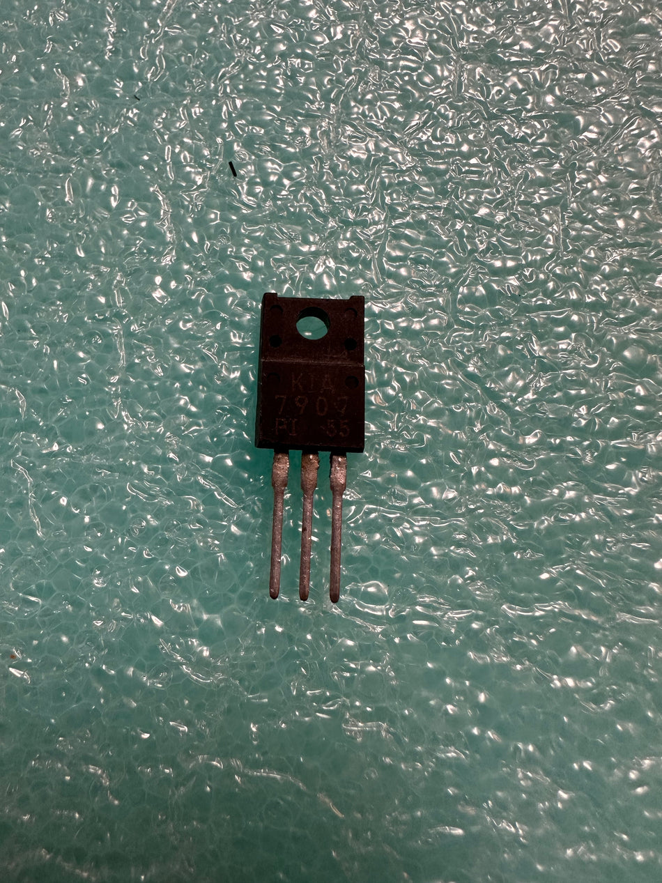 7907 TO-220 PLASTIC CASE NEG VOLTAGE REGULATOR