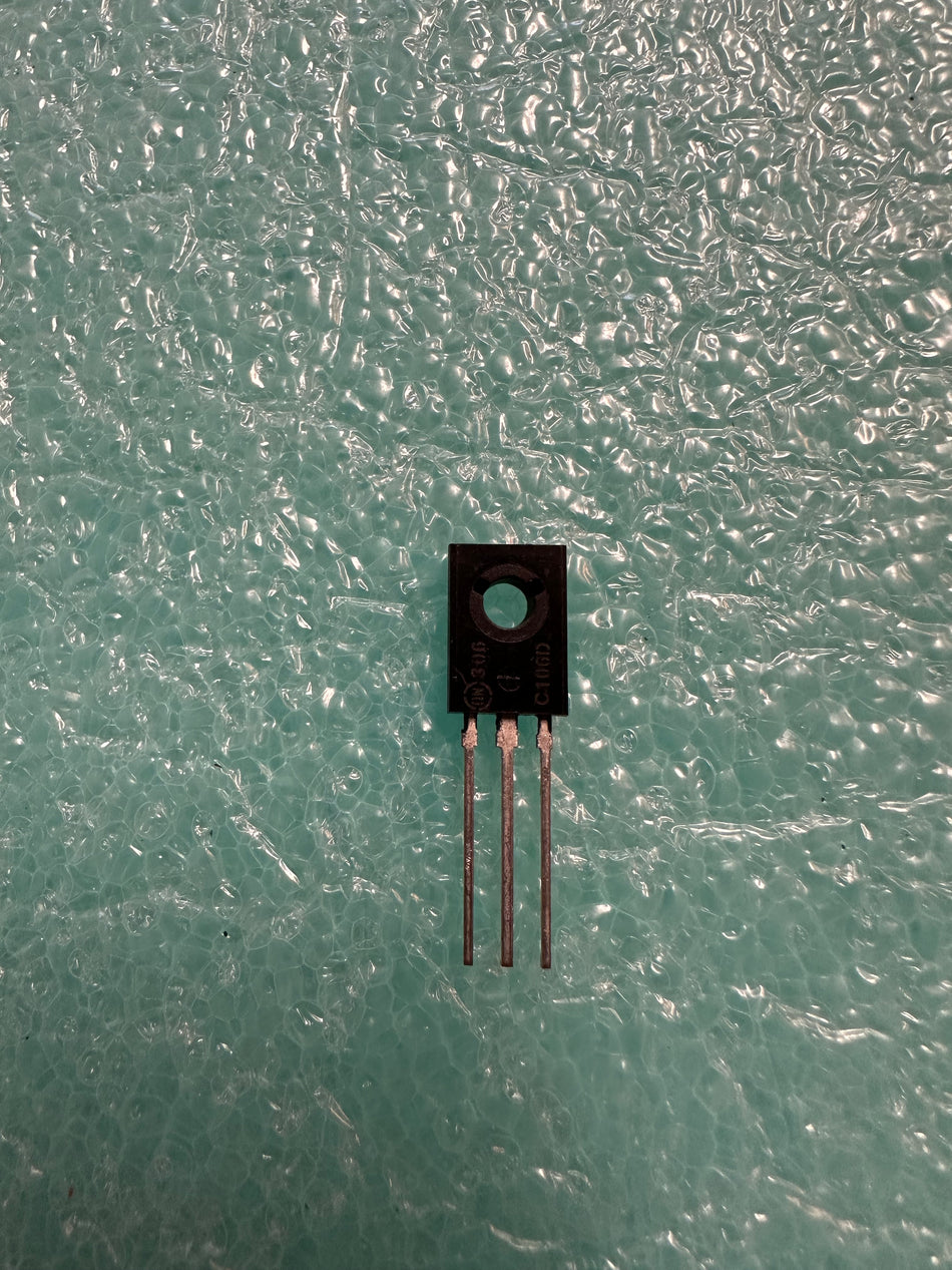 TIC106D, TO-126 TRANSISTOR