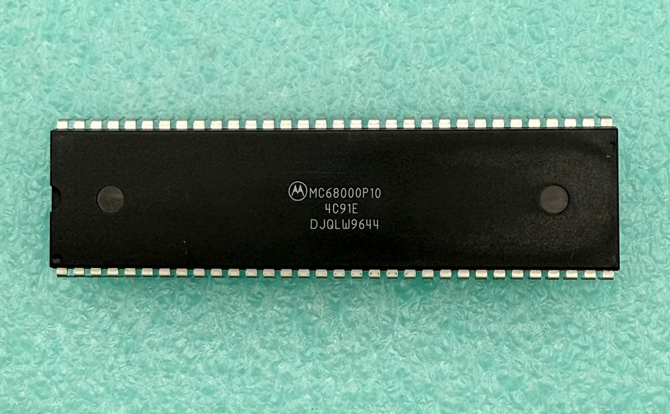 MC68000P10 MOTOROLA  NEW ORIGINAL IC